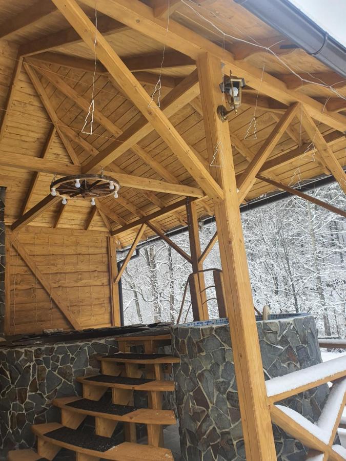 Садиба У Курила З Сауною Та Чаном На Дровах Shepot Exterior foto